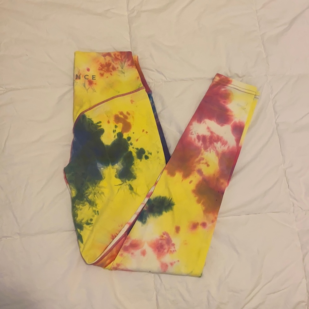 Balance Athletic Cloud leggings (pair 1 of 2)NWT